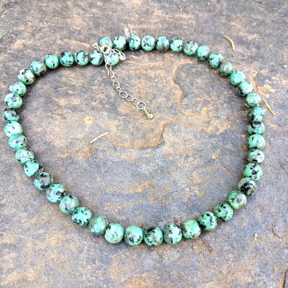 "African Turquoise" Jasper Necklace - Picture 1 of 5